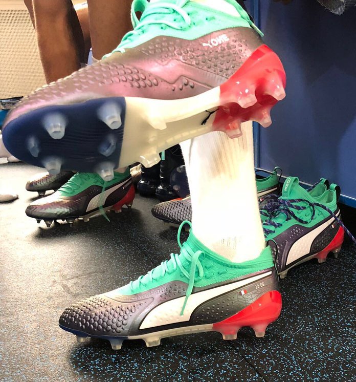 Olivier Giroud Receives Special Puma One France 2018 World Cup